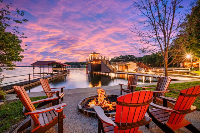 116 Deer Island Road, Mabank, TX 75156