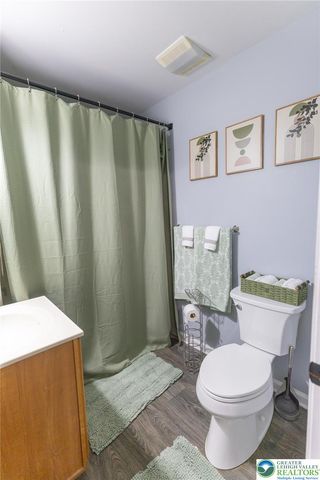 1213 Bradford Street, Allentown City, PA 18103