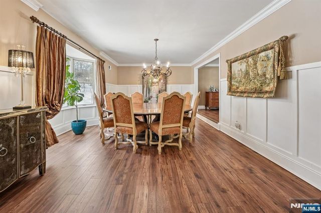 910 Huron Road, Franklin Lakes, NJ 07417