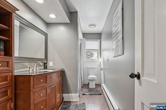 910 Huron Road, Franklin Lakes, NJ 07417