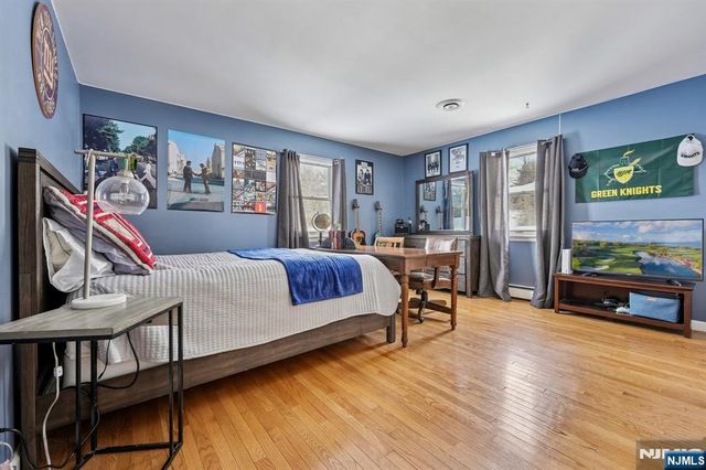 910 Huron Road, Franklin Lakes, NJ 07417