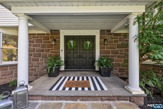 910 Huron Road, Franklin Lakes, NJ 07417