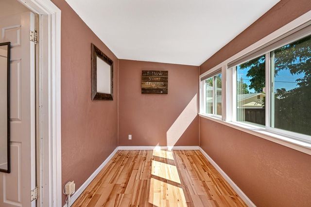 606 Reading St, Folsom, CA 95630