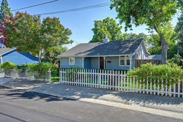 606 Reading St, Folsom, CA 95630