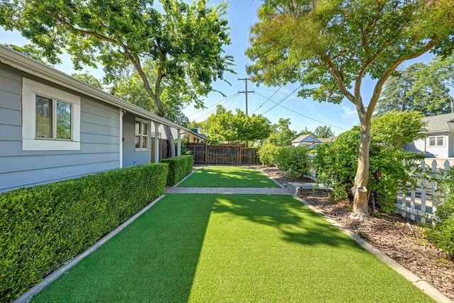 606 Reading St, Folsom, CA 95630