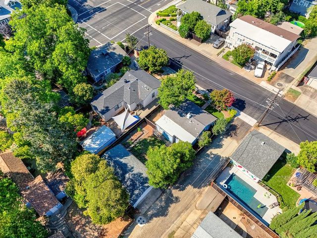 606 Reading St, Folsom, CA 95630