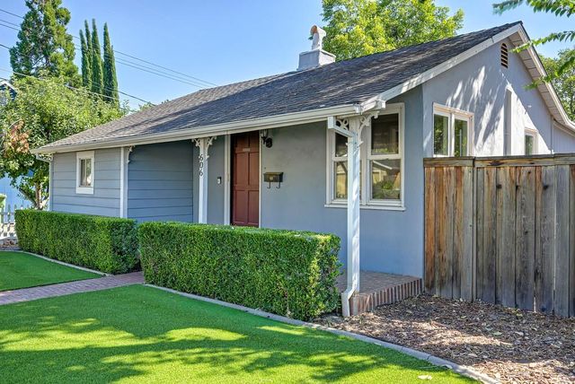 606 Reading St, Folsom, CA 95630