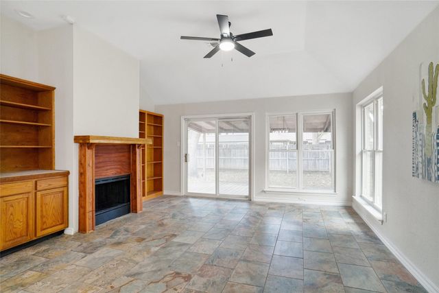 3312 Kelley Drive, Grand Prairie, TX 75052