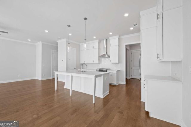 637 Skytop Drive, Cumming, GA 30040