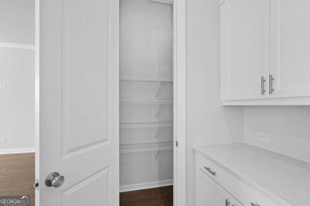 637 Skytop Drive, Cumming, GA 30040