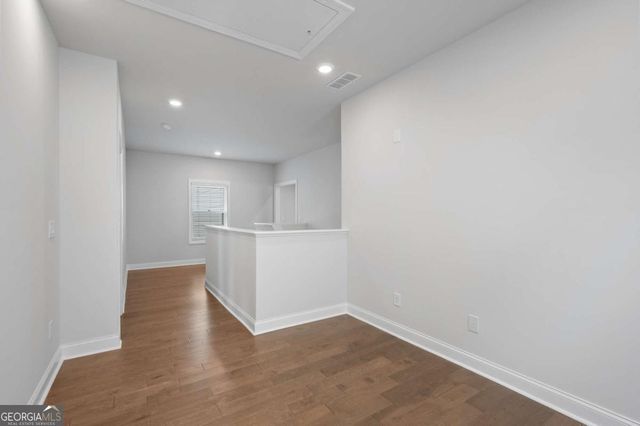 637 Skytop Drive, Cumming, GA 30040