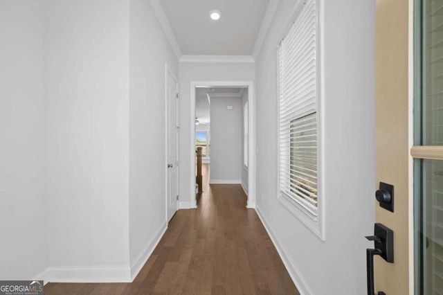 637 Skytop Drive, Cumming, GA 30040