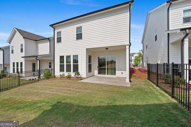 637 Skytop Drive, Cumming, GA 30040