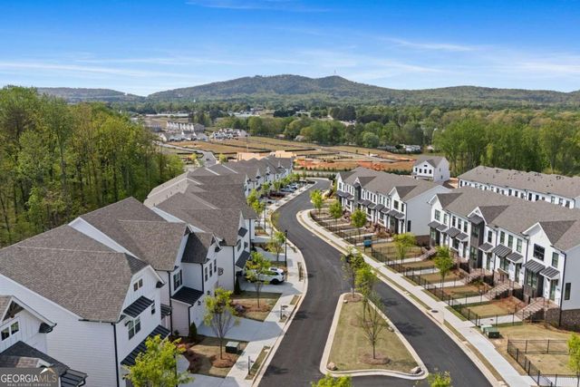 637 Skytop Drive, Cumming, GA 30040