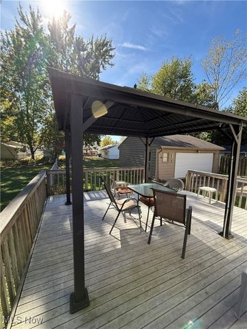 34152 Oak Knoll Street, Eastlake, OH 44095