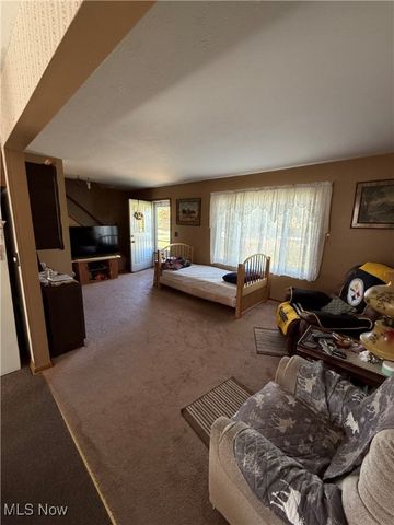 34152 Oak Knoll Street, Eastlake, OH 44095