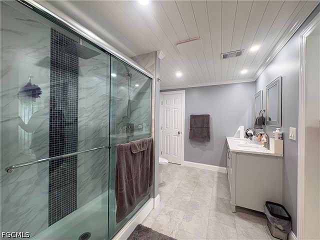 2781 Indianwood DR, North Fort Myers, FL 33917