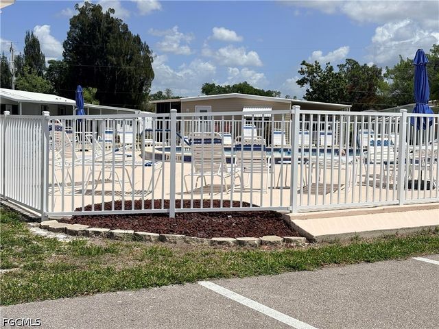 2781 Indianwood DR, North Fort Myers, FL 33917