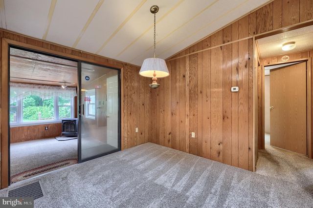 109 MAPLE AVE, Manheim, PA 17545