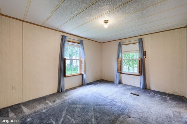 109 MAPLE AVE, Manheim, PA 17545