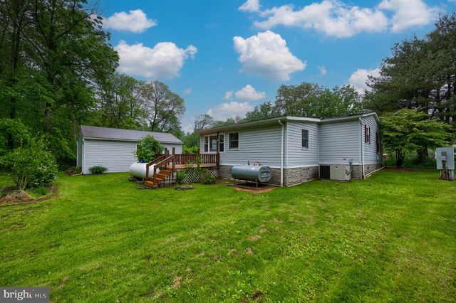 109 MAPLE AVE, Manheim, PA 17545