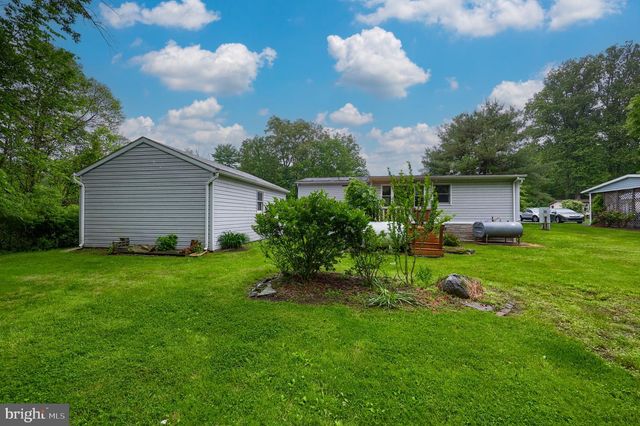 109 MAPLE AVE, Manheim, PA 17545