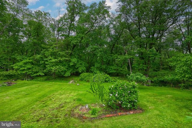 109 MAPLE AVE, Manheim, PA 17545