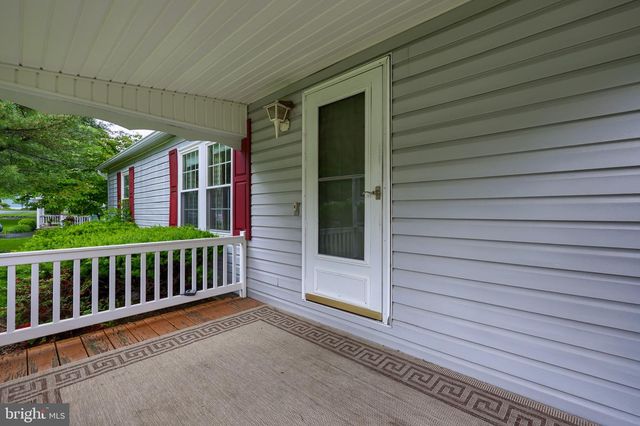 109 MAPLE AVE, Manheim, PA 17545