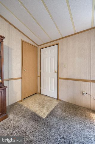 109 MAPLE AVE, Manheim, PA 17545