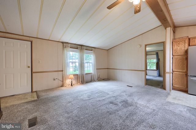 109 MAPLE AVE, Manheim, PA 17545