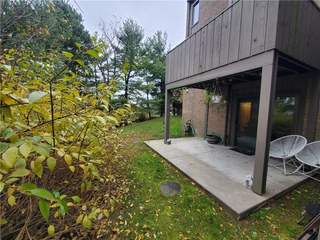 264 Elm Ct, Ross Twp, PA 15237