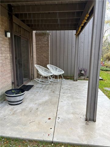 264 Elm Ct, Ross Twp, PA 15237