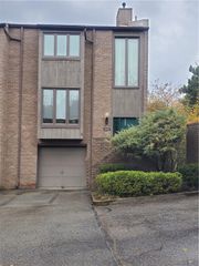 264 Elm Ct, Ross Twp, PA 15237