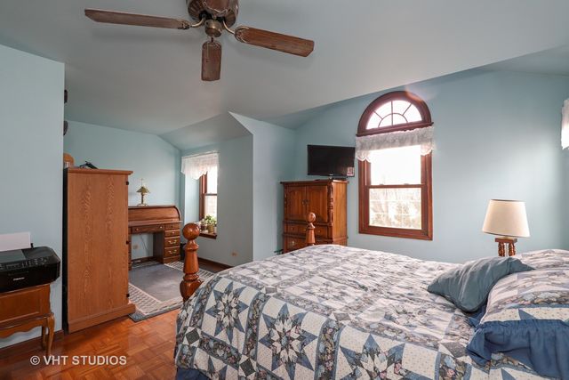 1162 Sandhurst Drive, Buffalo Grove, IL 60089