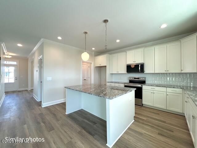 753 Aria Lane, Hubert, NC 28539