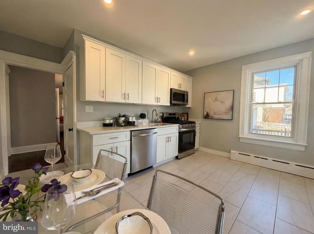 330 BEECHWOOD AVE, Ewing, NJ 08618