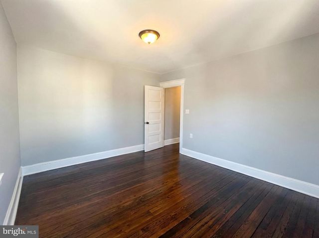 330 BEECHWOOD AVE, Ewing, NJ 08618