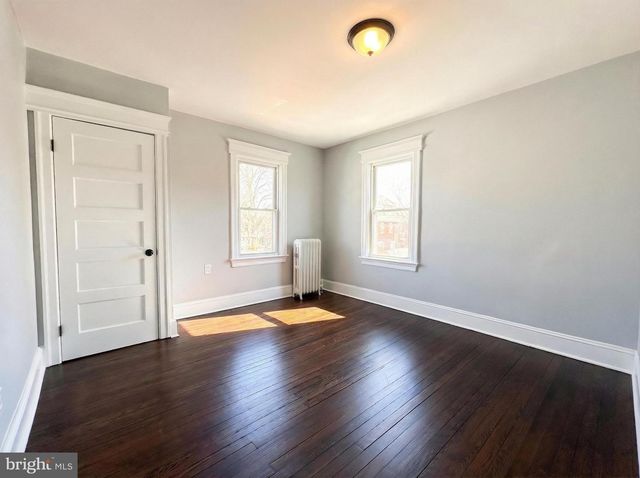 330 BEECHWOOD AVE, Ewing, NJ 08618