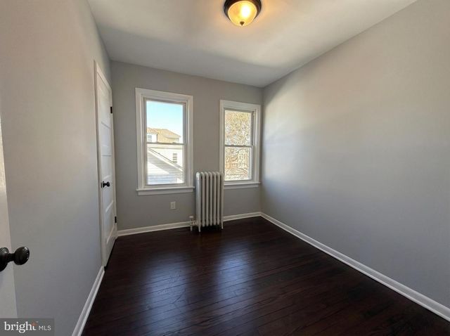 330 BEECHWOOD AVE, Ewing, NJ 08618