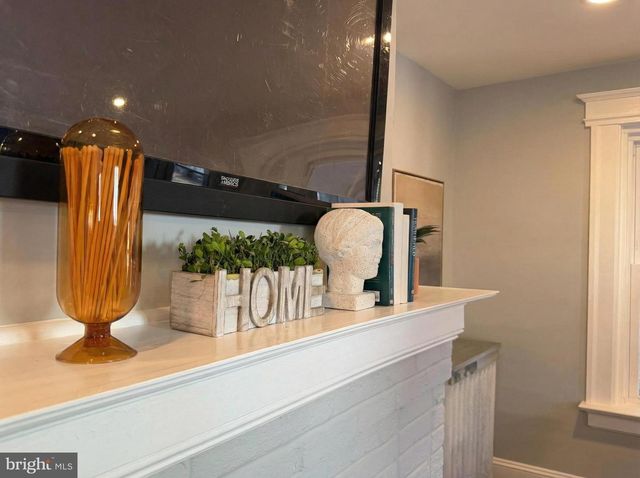 330 BEECHWOOD AVE, Ewing, NJ 08618