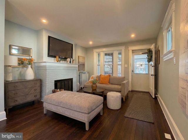 330 BEECHWOOD AVE, Ewing, NJ 08618