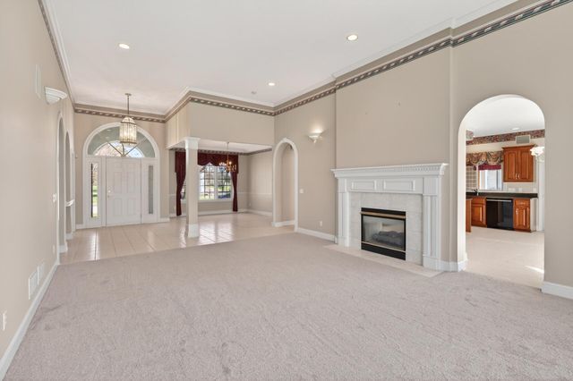 3532 Rae Lane, Woodbury, MN 55125