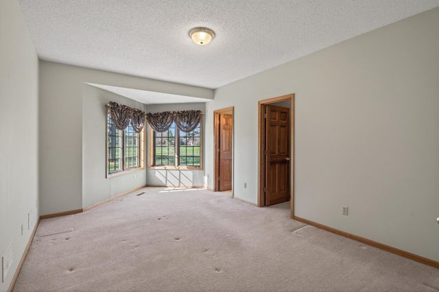 3532 Rae Lane, Woodbury, MN 55125