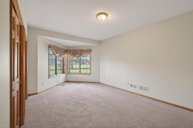 3532 Rae Lane, Woodbury, MN 55125