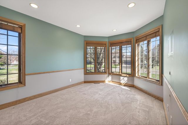 3532 Rae Lane, Woodbury, MN 55125