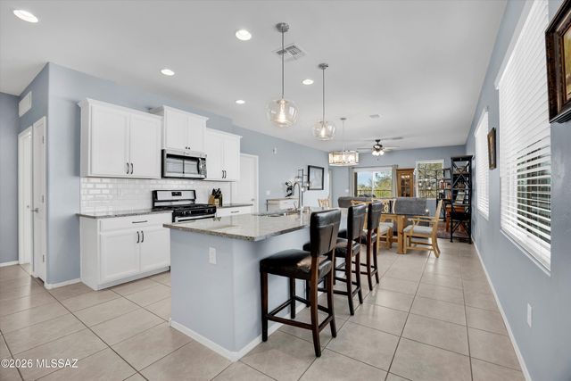 14704 S Avenida Lago De Plata, Vail, AZ 85641