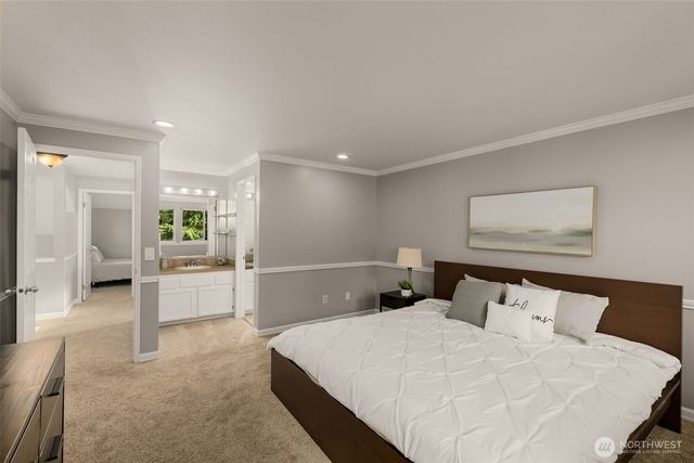 24230 SE 44th Street, Sammamish, WA 98029