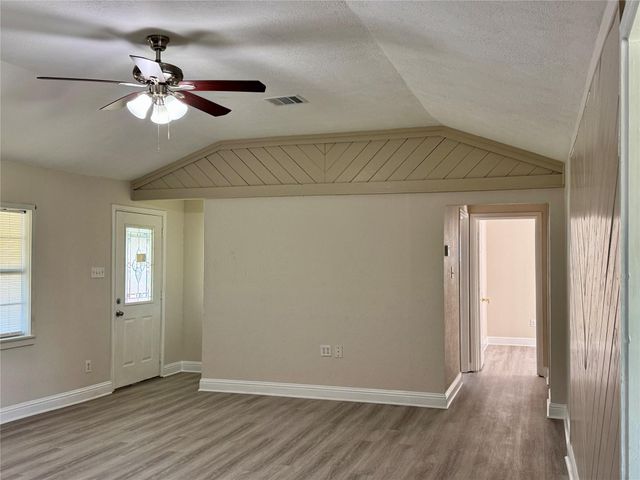 827 Becker Street, Channelview, TX 77530