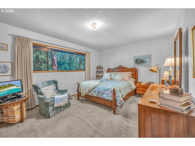 9200 Sw ELROSE Ct, Portland, OR 97224