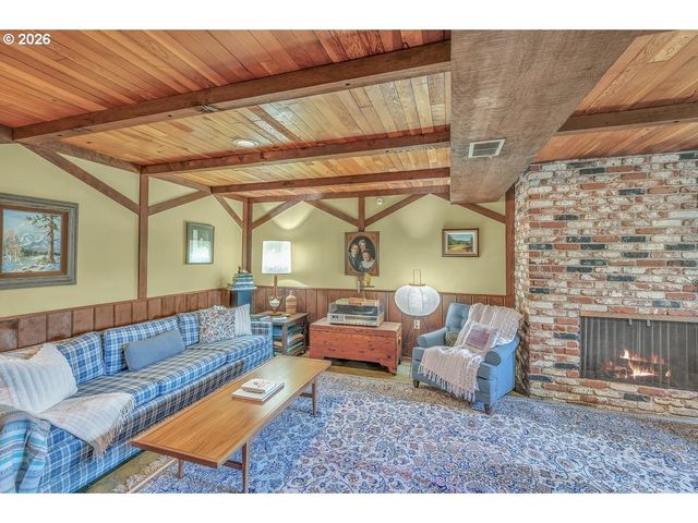 9200 Sw ELROSE Ct, Portland, OR 97224